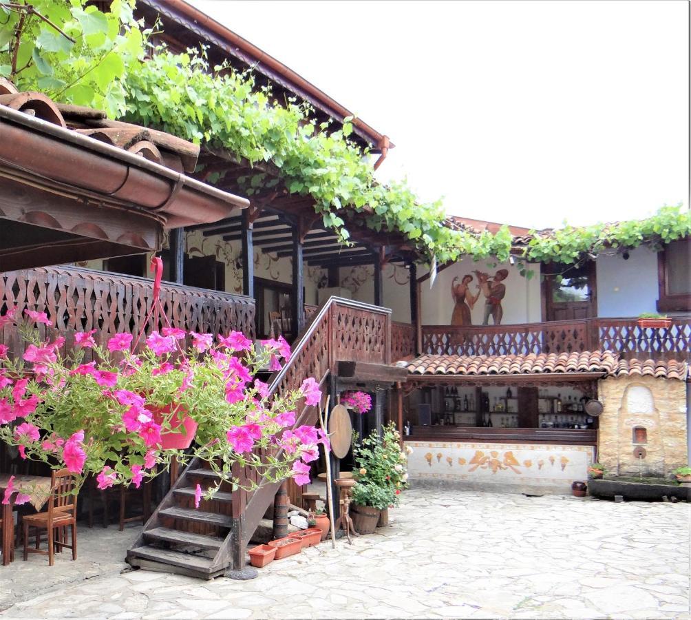 Стаи За Гости The Old House Velingrad Exterior foto